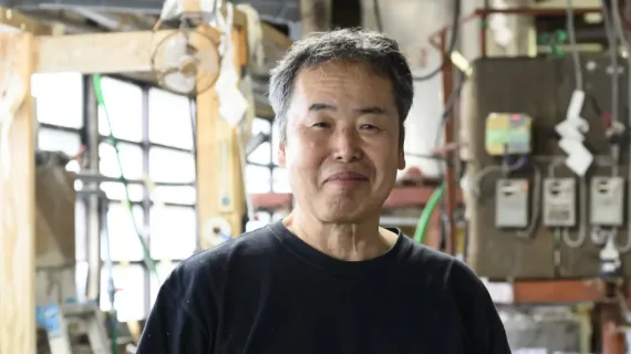 インサイド・ヒーローズ（vol.6）『450年の伝統を、その先へ（有限会社山十製紙　代表取締役・笠井伸二）を公開しました。の写真